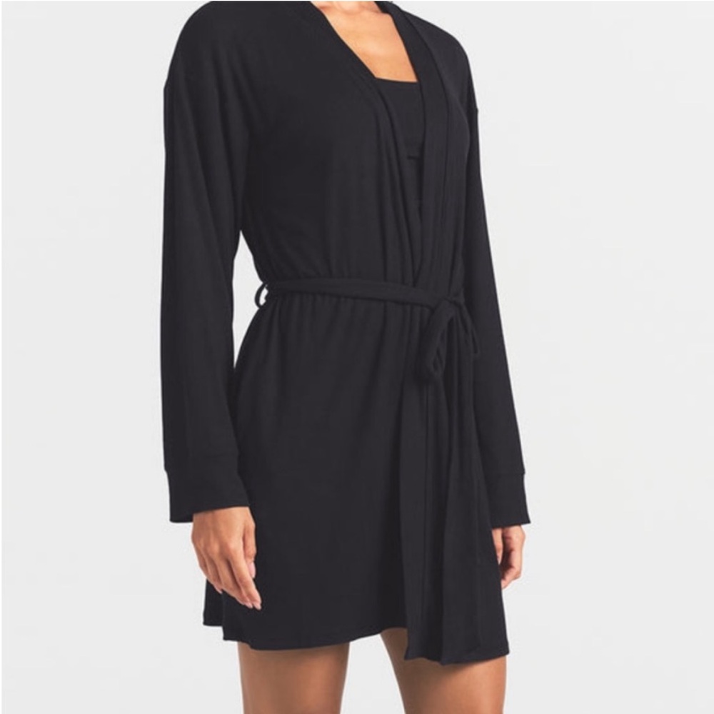 Women's Black Wrap Robe - Picture 2 of 3